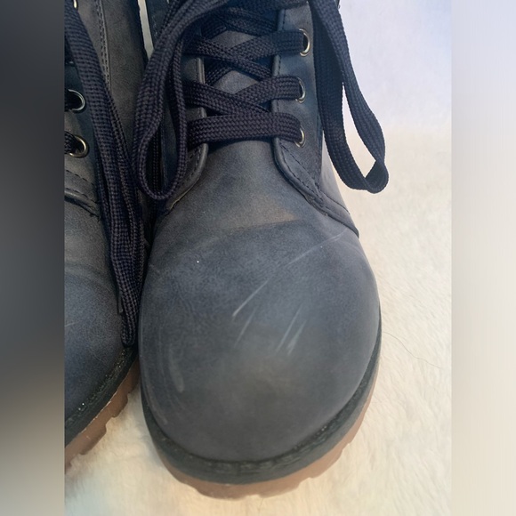 Apres by Lamo women’s size 7 boots! - Picture 4 of 9